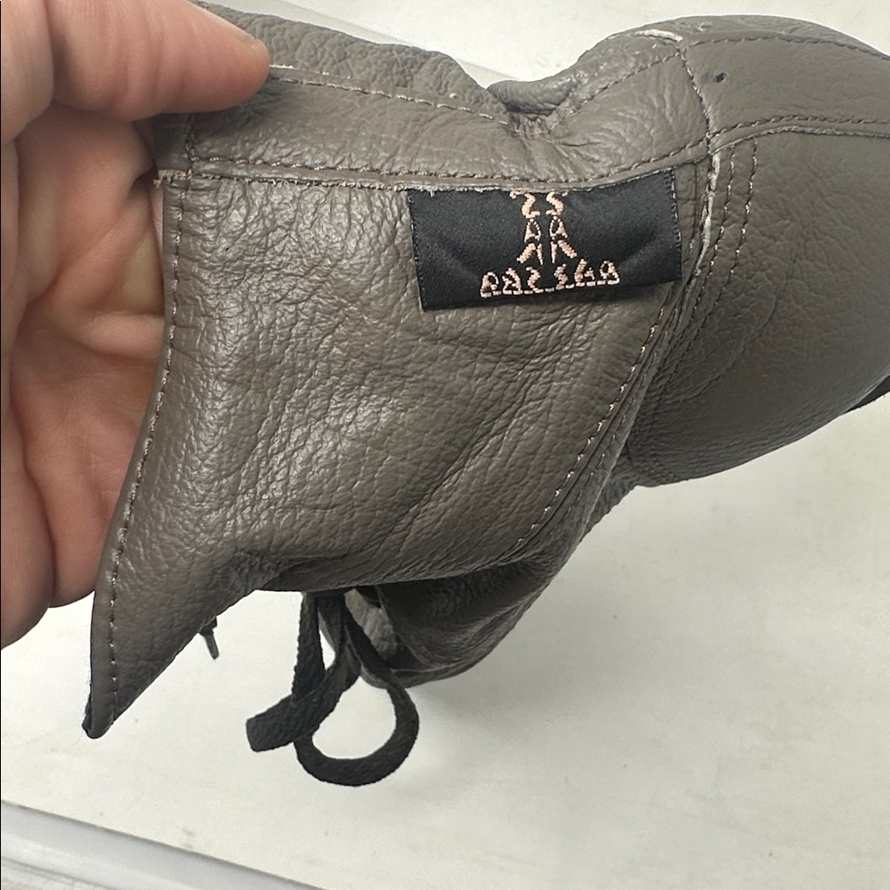 Sansha In First Position jazz boots. Split sole. 11 M on sole. - Picture 5 of 14